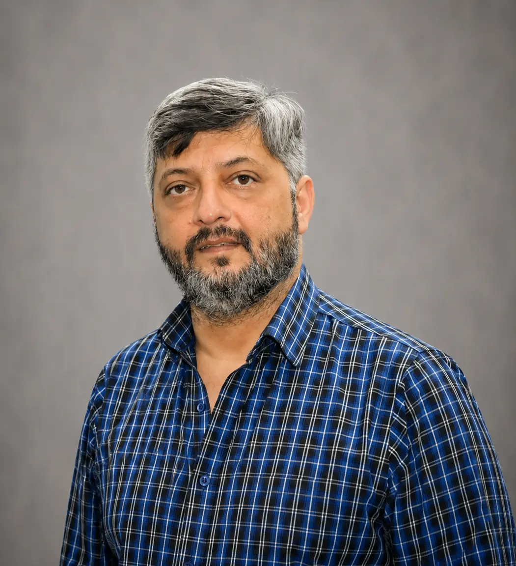 Dr. Hasaif Raza